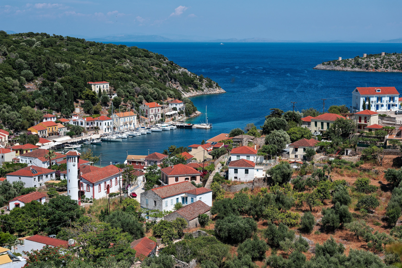 Grčko ostrvo lepše od Krfa i Lefkade: Turisti kažu da je raj na zemlji  FOTO
