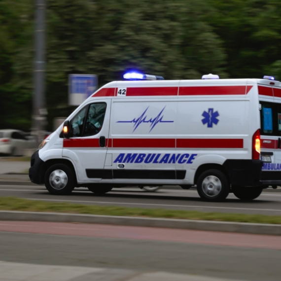 Sudar autobusa i automobila u Istri: Povređeno 14 osoba; među njima i deca