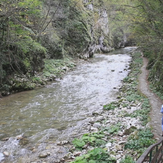 Za ovu banju u Srbiji malo ko je čuo: Leči reumu, išijas, vid FOTO
