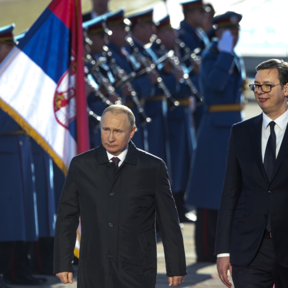 B92.net learns: Putin invited Vučić to Moscow