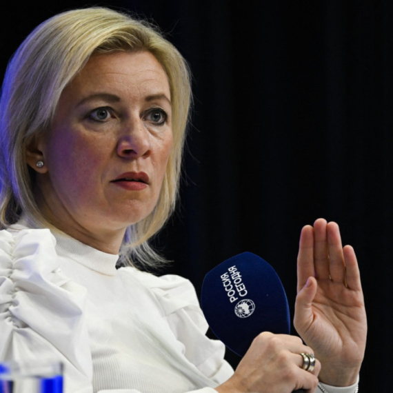 Zaharova: 24 sata su se rugali predlogu, a sad priznaju: Ima smisla; Za pomak u ratu je zaslužan Putin