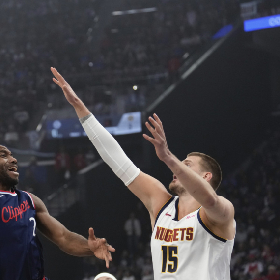 Srušio Jokića i Denver, pa pohvalio navijače sa konjskim glavama  FOTO