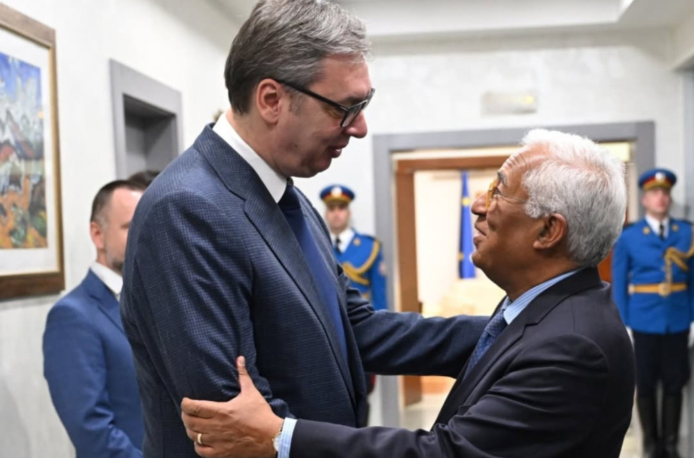 Vučić dočekao Koštu: Razgovaraćemo o ključnim pitanjima odnosa Srbije i EU FOTO