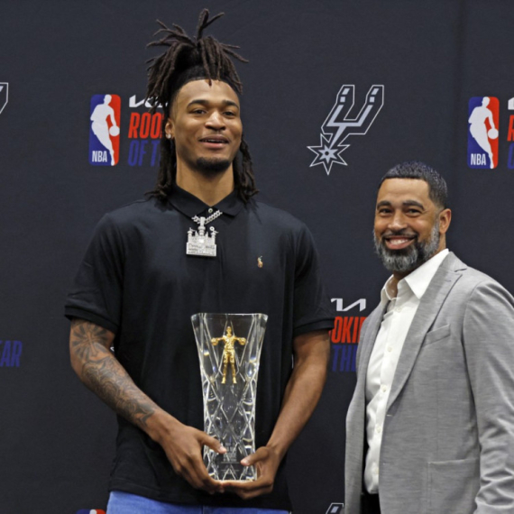 Idealna petorka novajlija u NBA ligi – Vembijev saigrač predvodi tim