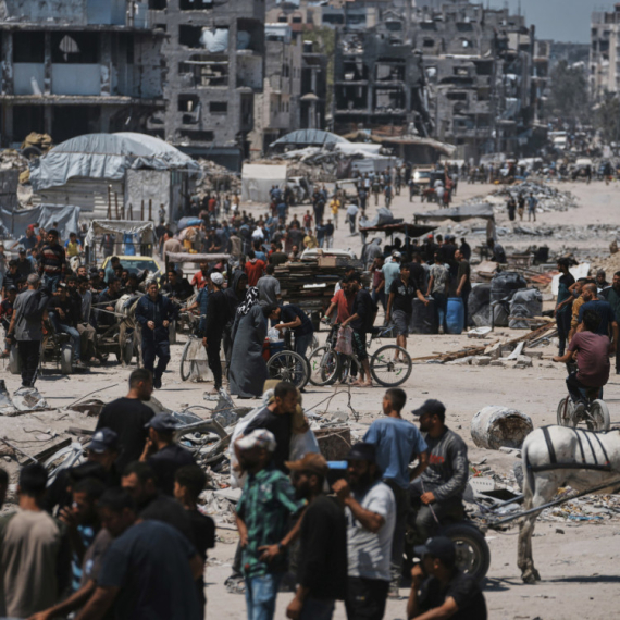 Nova nada za Gazu? Stiže humanitarna pomoć, al ne zna se ko će da vozi
