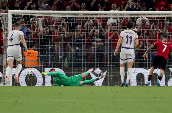 Petrović junak u Tirani – pogledajte kako je odbranio penal VIDEO